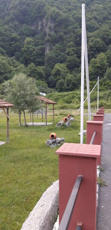 Qax Qax, Азербайджан günlük kirayə Həyət evi / Villa 70 AZN-a 3 otaqlı