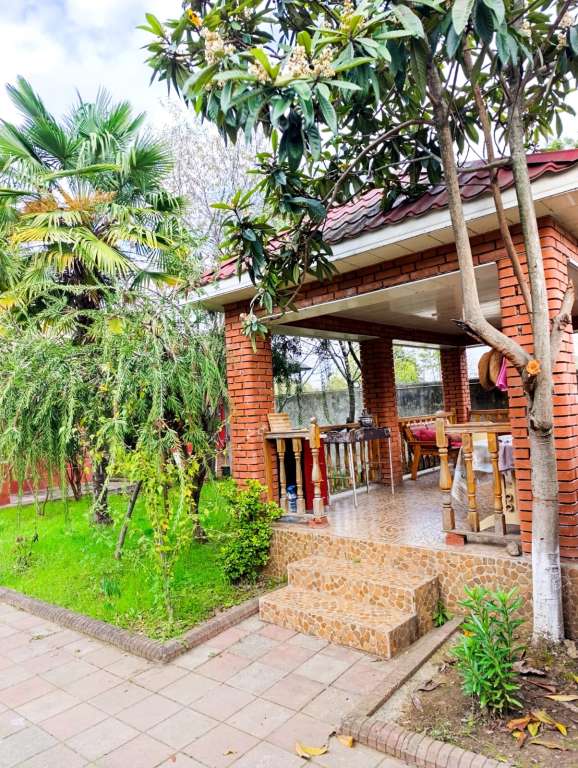 Lənkəran Xanbulana yaxın günlük kirayə Həyət evi / Villa 80 AZN-a 3 otaqlı