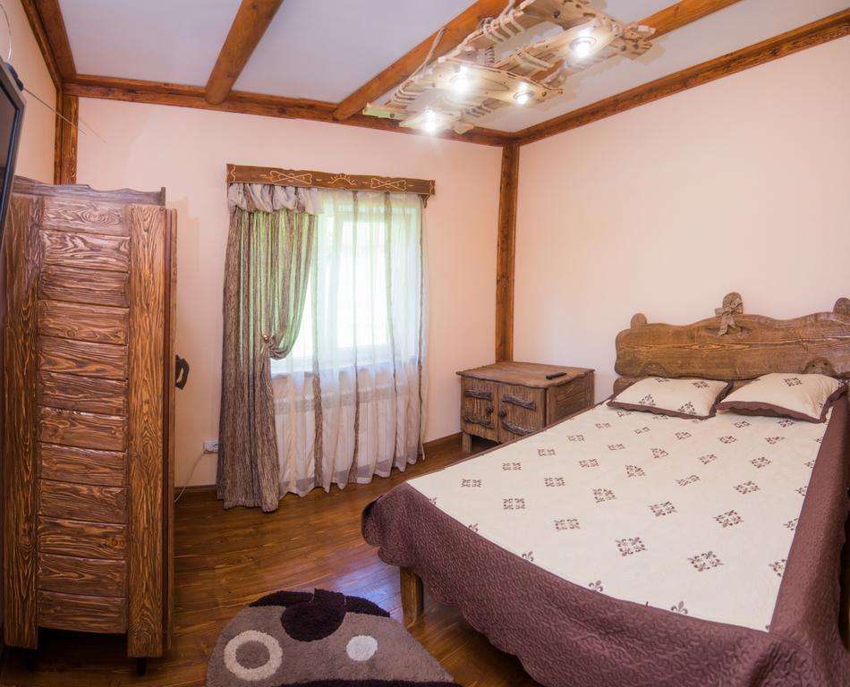 Qax Qax, Азербайджан günlük kirayə Həyət evi / Villa 90 AZN-a 4 otaqlı