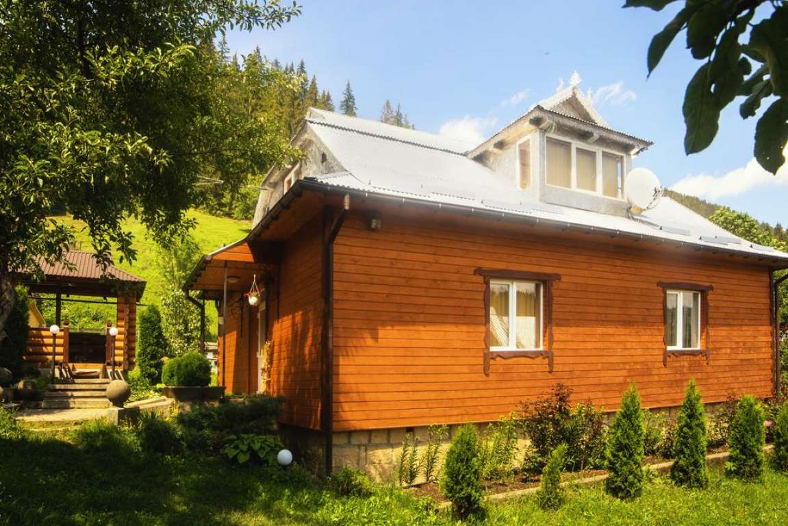 Qax Qax, Азербайджан Azərbaycanda günlük kirayə Həyət evi / Villa 90 AZN-a 4 otaqlı