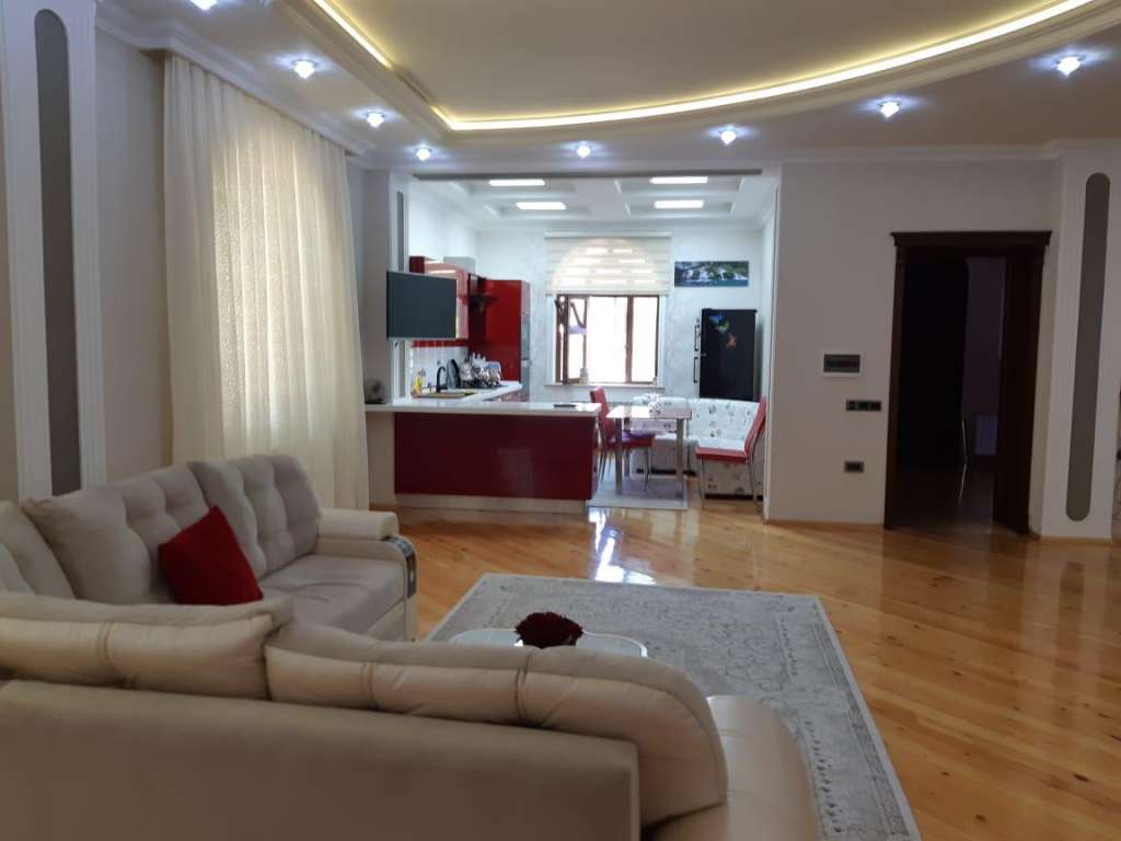 Bakı Badamdar, Bakı, Азербайджан günlük kirayə Həyət evi / Villa 250 AZN-a 5 otaqlı