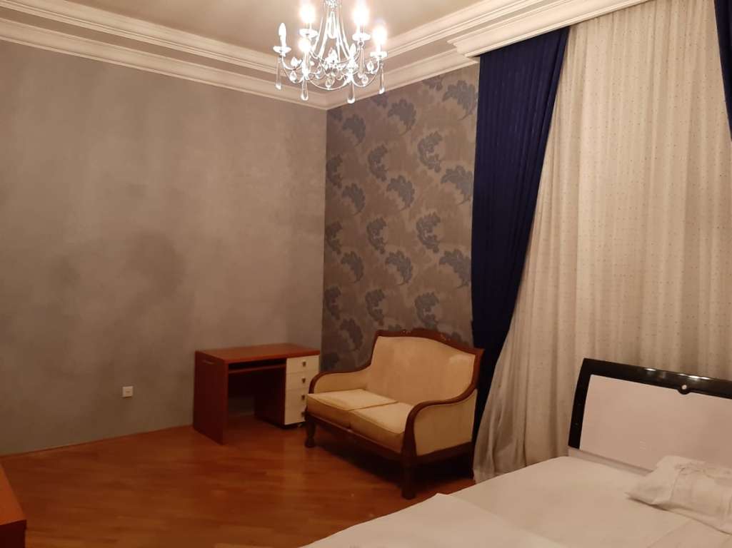 Bakı Badamdar, Bakı, Азербайджан günlük kirayə Həyət evi / Villa 450 AZN-a 8 otaqlı