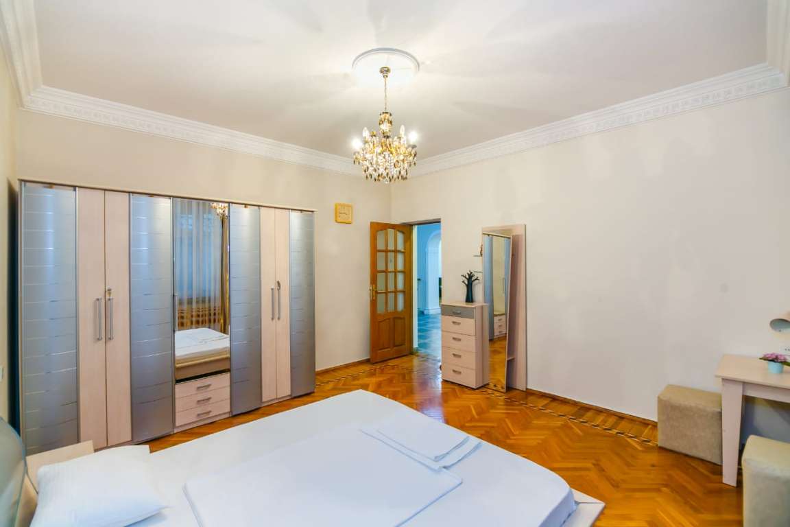 Bakı Badamdar, Bakı, Азербайджан günlük kirayə Həyət evi / Villa 300 AZN-a 6 otaqlı