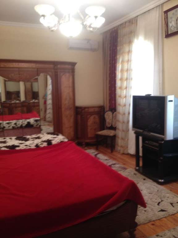 Bakı Badamdar, Bakı, Азербайджан günlük kirayə Həyət evi / Villa 150 AZN-a 4 otaqlı