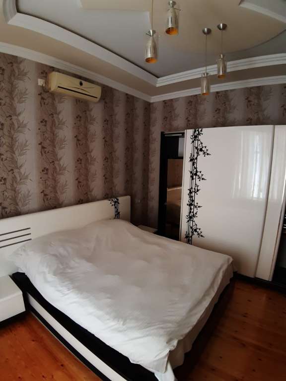 Bakı Badamdar, Баку, Азербайджан günlük kirayə Həyət evi / Villa 200 AZN-a 5 otaqlı