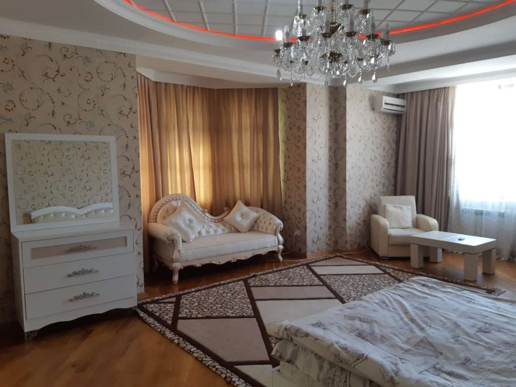 Bakı Badamdar, Bakı, Азербайджан günlük kirayə Həyət evi / Villa 400 AZN-a 8 otaqlı