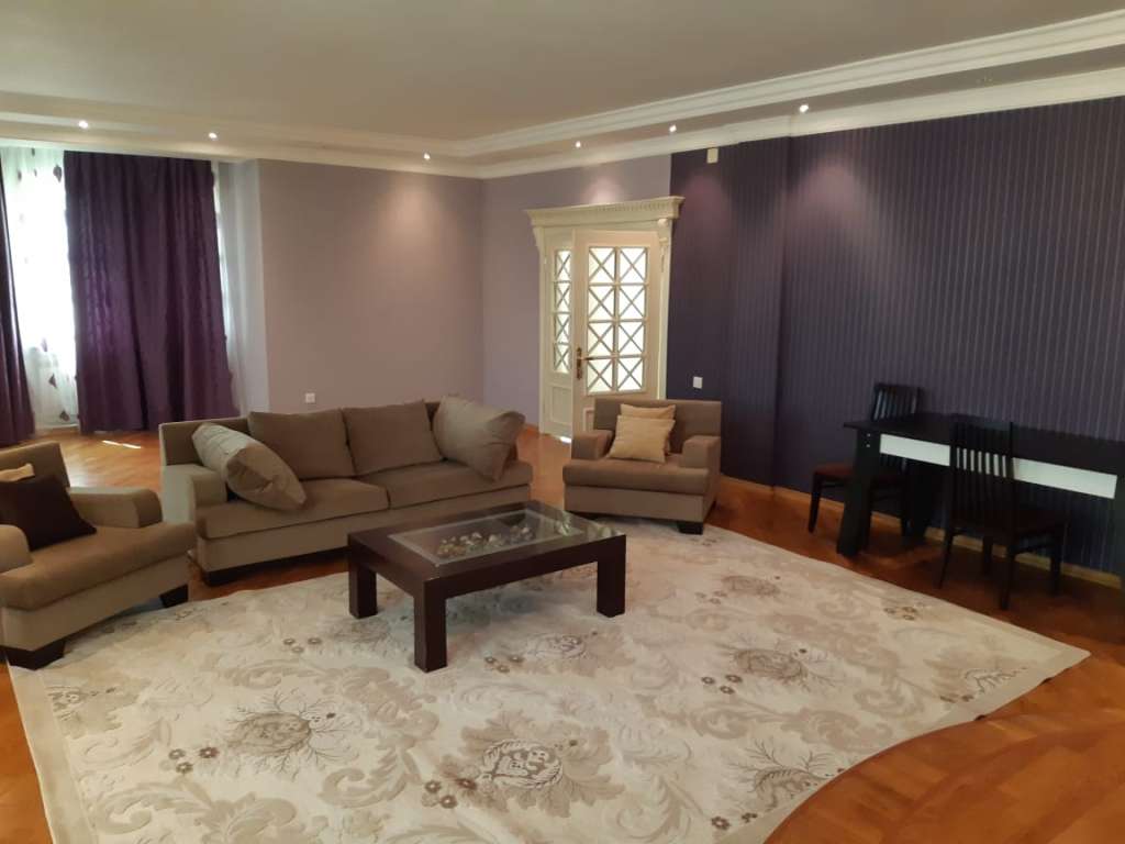 Bakı Badamdar, Bakı, Азербайджан günlük kirayə Həyət evi / Villa 400 AZN-a 8 otaqlı