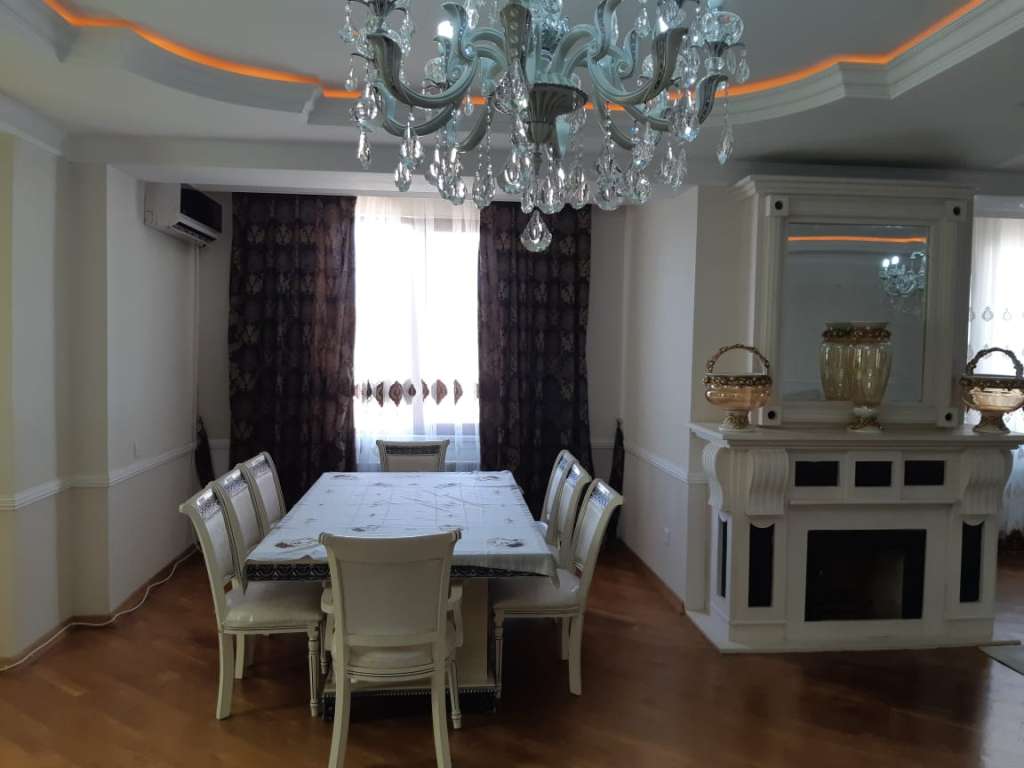 Bakı Badamdar, Bakı, Азербайджан günlük kirayə Həyət evi / Villa 400 AZN-a 8 otaqlı