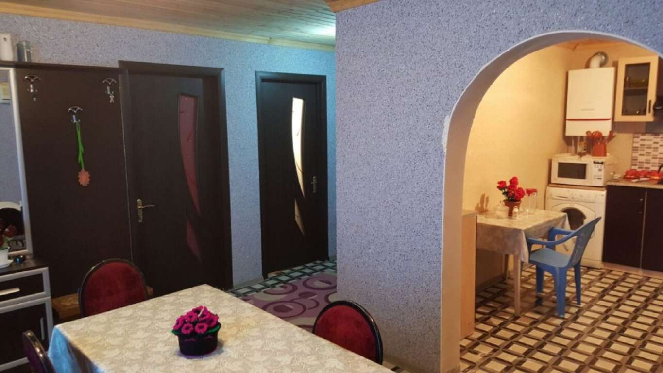 Qəbələ Qəbələ, Азербайджан günlük kirayə Həyət evi / Villa 60 AZN-a 3 otaqlı