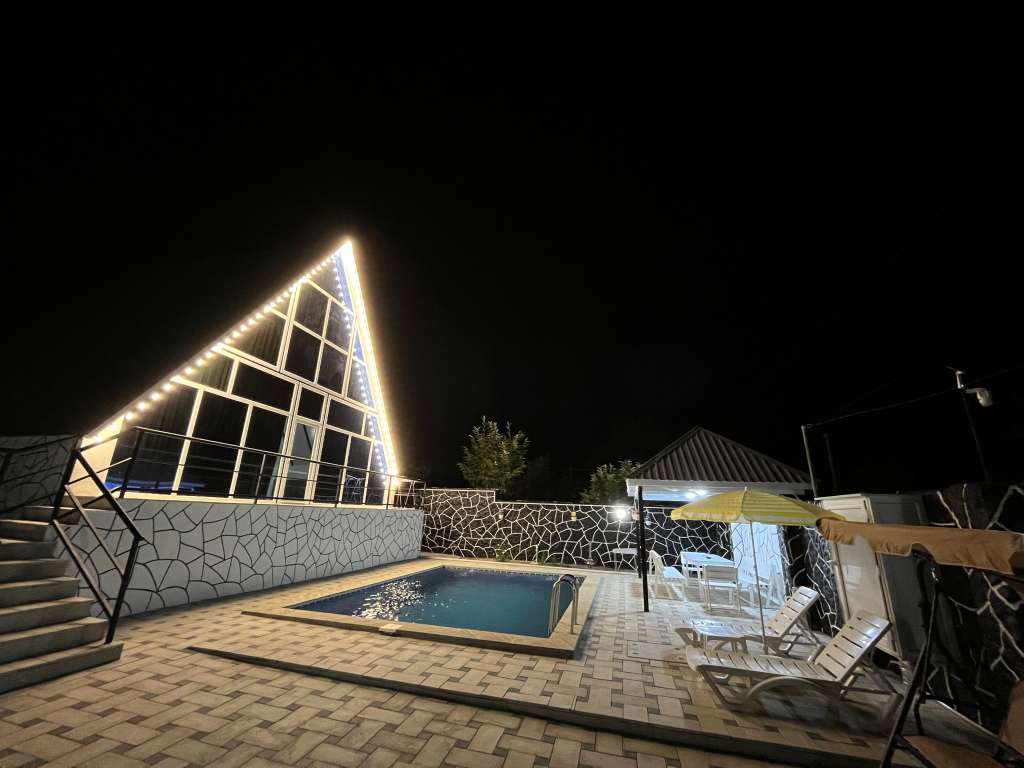 Qəbələ Qəbələ, Азербайджан günlük kirayə A-Frame 150 AZN-a 4 otaqlı