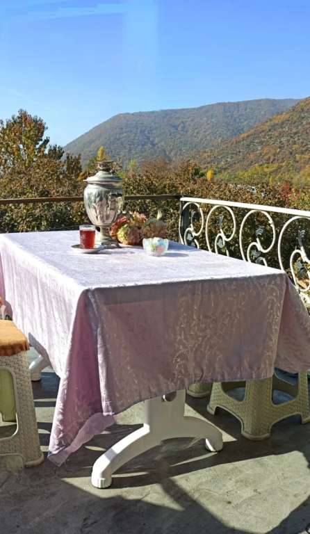 Qax Qaxbaş günlük kirayə Həyət evi / Villa 70 AZN-a 3 otaqlı