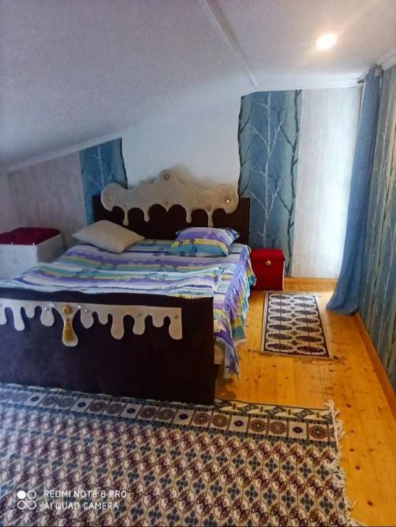 Qax Qaxbaş günlük kirayə Həyət evi / Villa 70 AZN-a 3 otaqlı