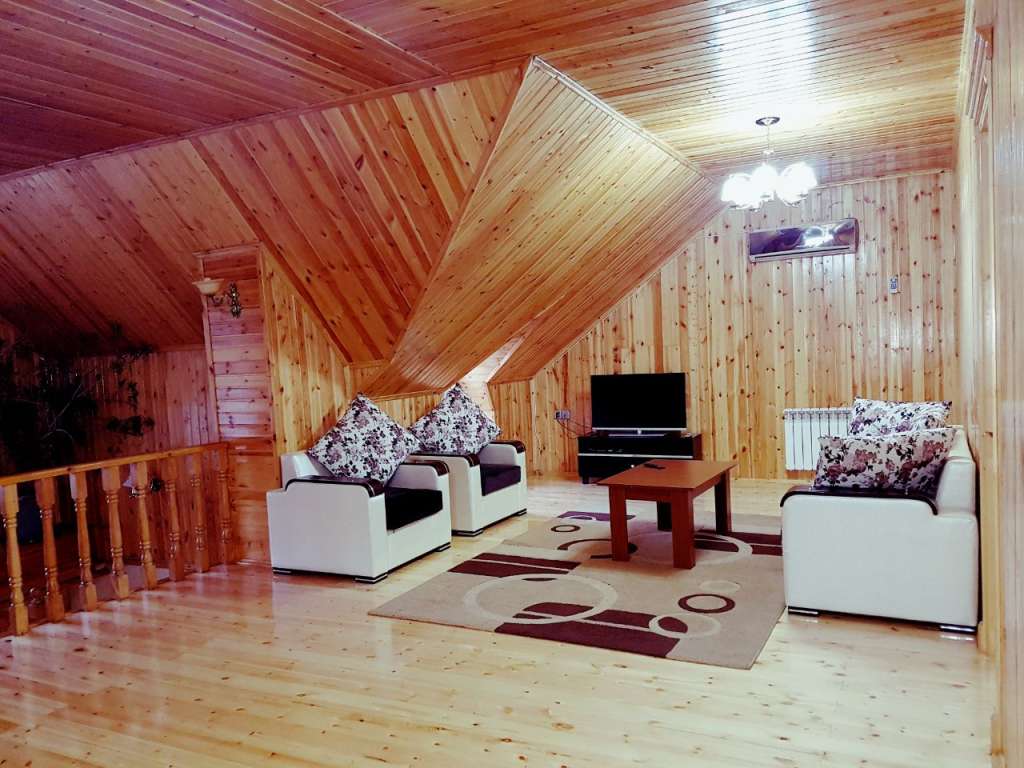 Qəbələ Qəbələ, Азербайджан günlük kirayə Həyət evi / Villa 150 AZN-a 5 otaqlı