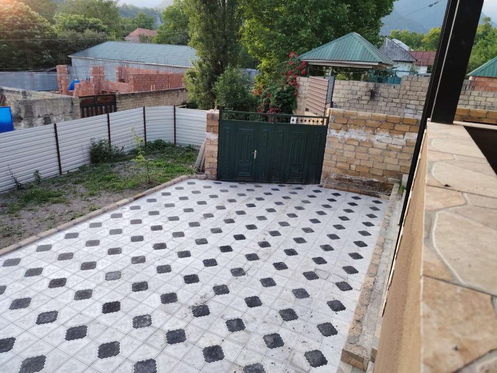 Qəbələ XWMX+5W Vəndam, Azərbaycan günlük kirayə Həyət evi / Villa 70 AZN-a 3 otaqlı