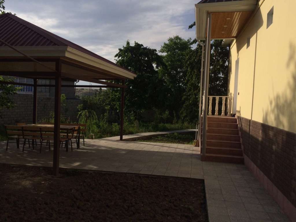 Quba Amsar, Азербайджан günlük kirayə Həyət evi / Villa 90 AZN-a 4 otaqlı