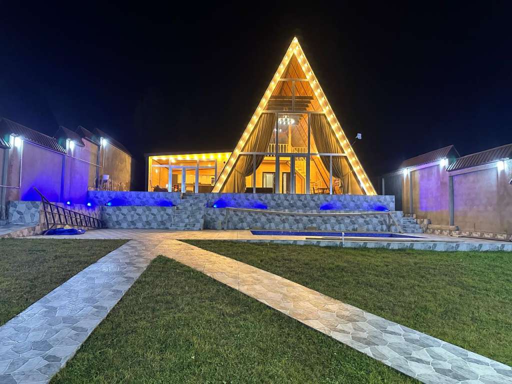 Quba Qechresh, Quba, Азербайджан Azərbaycanda günlük kirayə Həyət evi / Villa 170 AZN-a 4 otaqlı