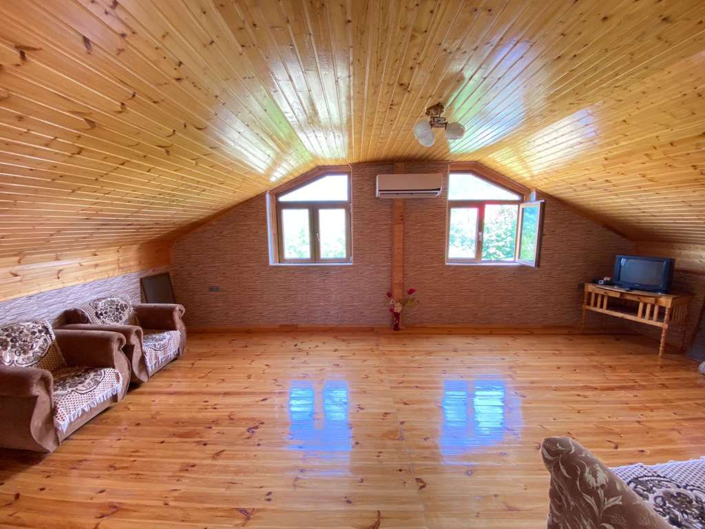 Qəbələ 2V2C+GXM, Kebele, Azerbaycan günlük kirayə Həyət evi / Villa 100 AZN-a 5 otaqlı