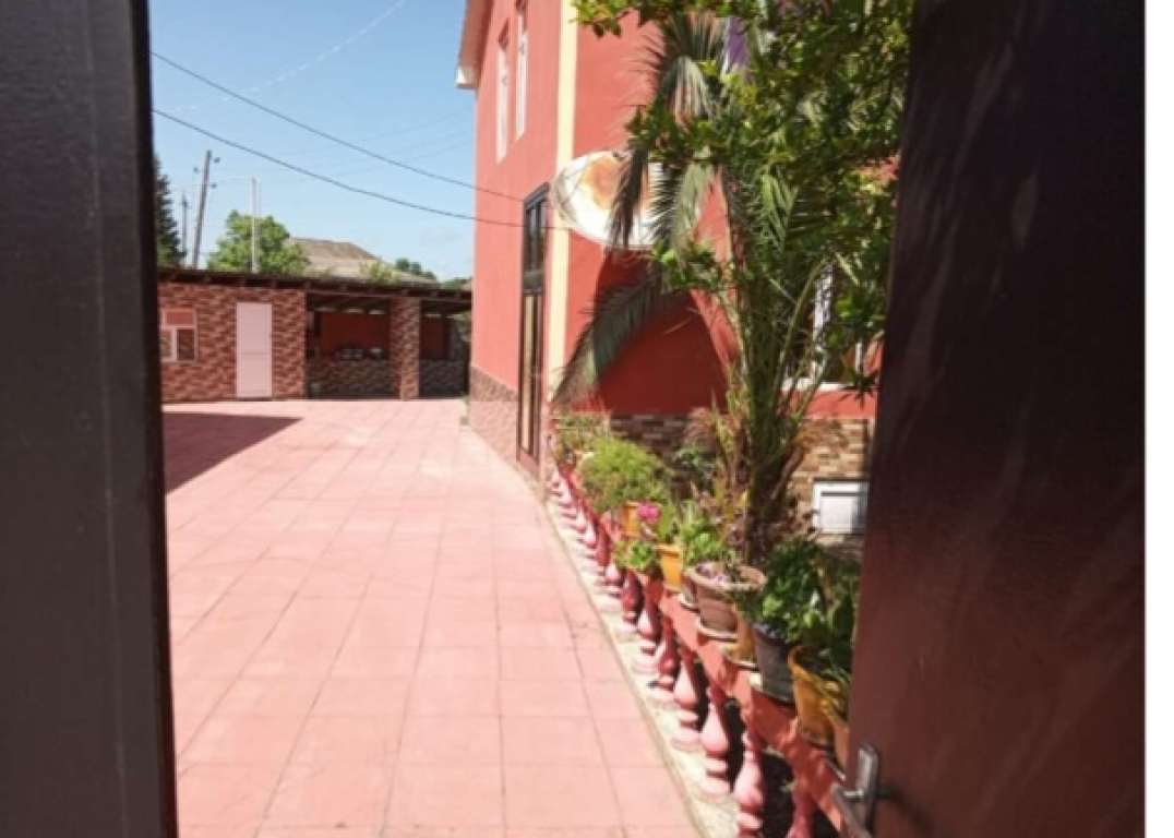 Astara Astara seheri günlük kirayə Həyət evi / Villa 50 AZN-a 4 otaqlı