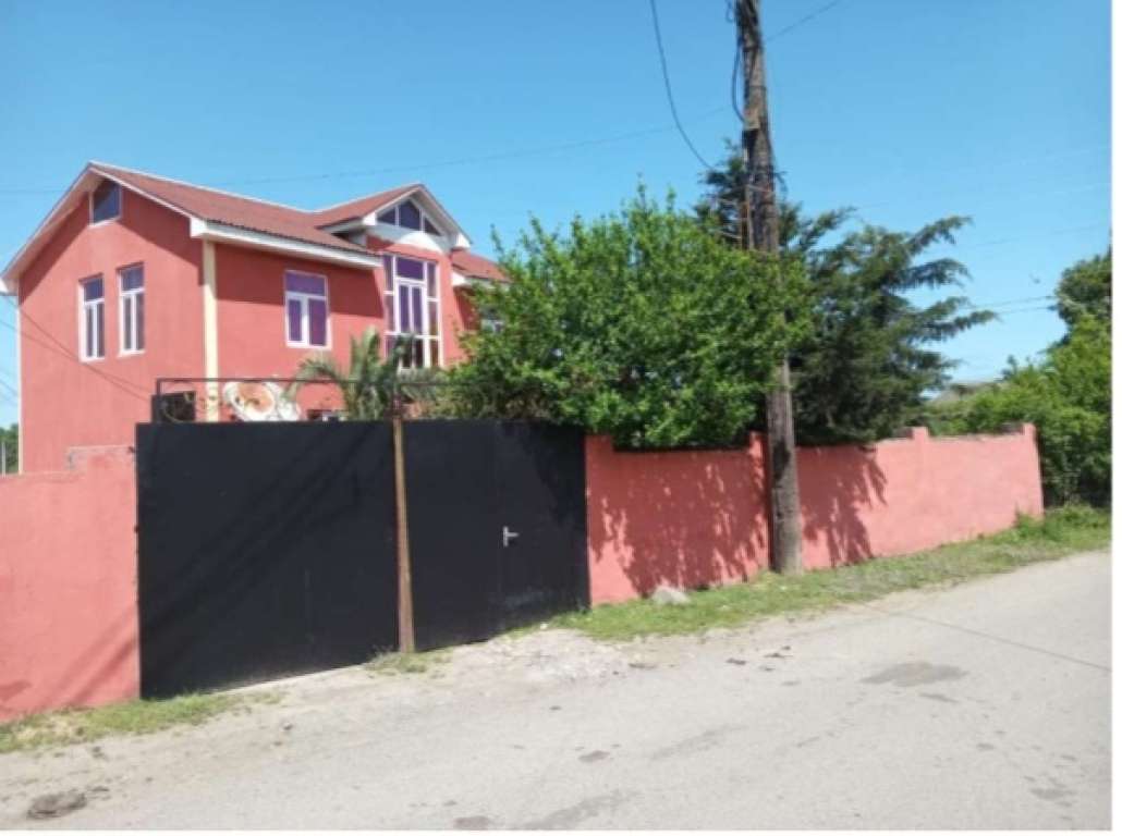 Astara Astara seheri günlük kirayə Həyət evi / Villa 50 AZN-a 4 otaqlı