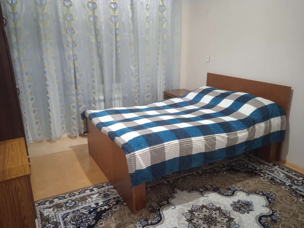 Quba Quba, rayonu Amsar kəndi günlük kirayə Həyət evi / Villa 80 AZN-a 5 otaqlı