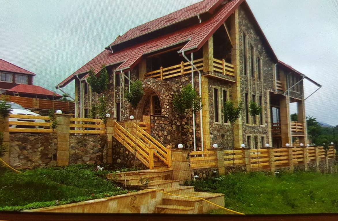 Quba Quba rayonu Azərbaycanda günlük kirayə Həyət evi / Villa 250 AZN-a 6 otaqlı