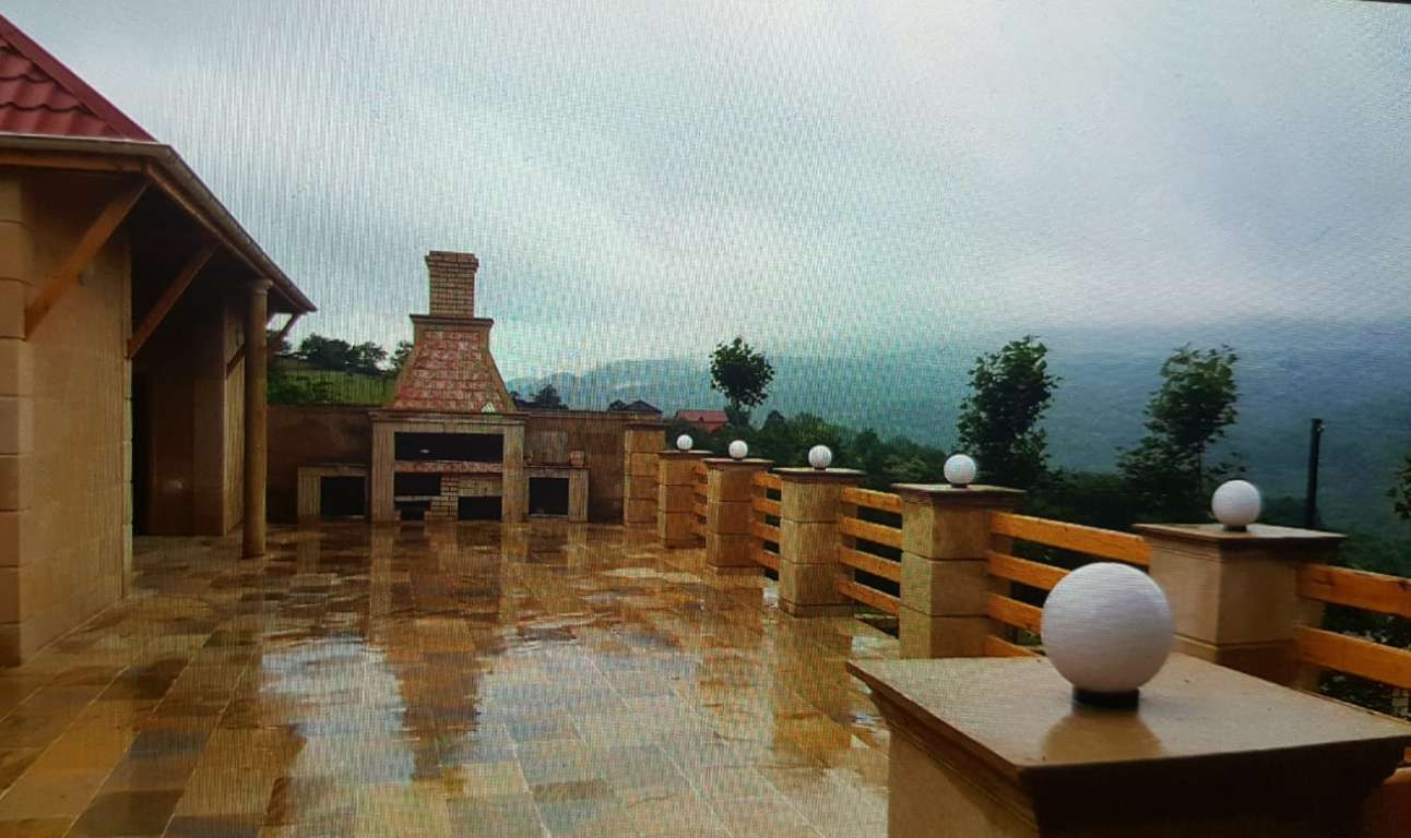 Quba Quba rayonu günlük kirayə Həyət evi / Villa 250 AZN-a 6 otaqlı