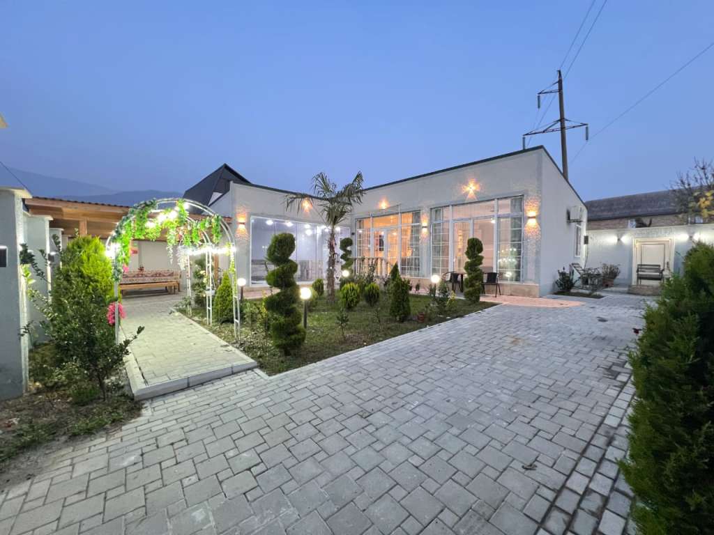 İsmayıllı İsmayıllı Rayonu, Азербайджан Azərbaycanda günlük kirayə Həyət evi / Villa 200 AZN-a 4 otaqlı