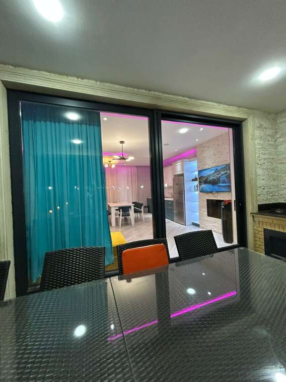 Qəbələ Qəbələ, Азербайджан günlük kirayə Həyət evi / Villa 250 AZN-a 5 otaqlı