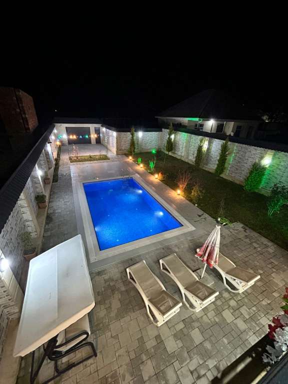 Qəbələ Qəbələ, Азербайджан günlük kirayə Həyət evi / Villa 250 AZN-a 5 otaqlı