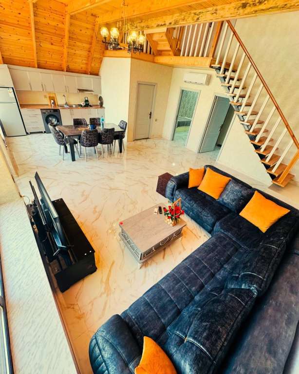 Qəbələ Qəbələ, Азербайджан günlük kirayə Həyət evi / Villa 150 AZN-a 4 otaqlı