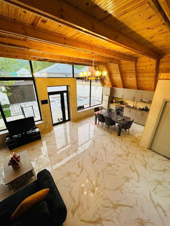 Qəbələ Qəbələ, Азербайджан günlük kirayə Həyət evi / Villa 150 AZN-a 4 otaqlı