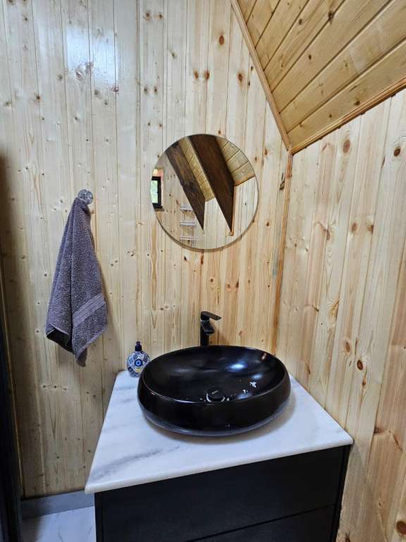 Qəbələ Qəbələ, Азербайджан günlük kirayə A-Frame 130 AZN-a 4 otaqlı