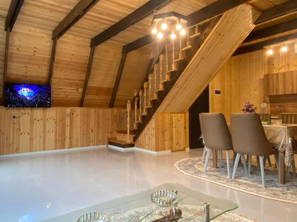 Qəbələ Qəbələ, Азербайджан günlük kirayə A-Frame 130 AZN-a 4 otaqlı