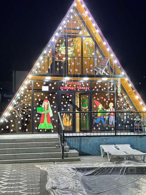 Qəbələ Qəbələ, Азербайджан Azərbaycanda günlük kirayə A-Frame 148 AZN-a 4 otaqlı