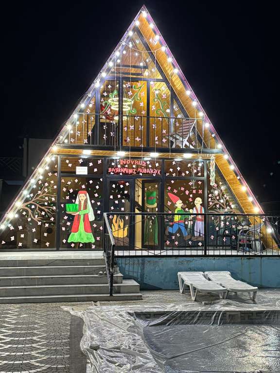 Qəbələ Qəbələ, Азербайджан günlük kirayə A-Frame 148 AZN-a 4 otaqlı