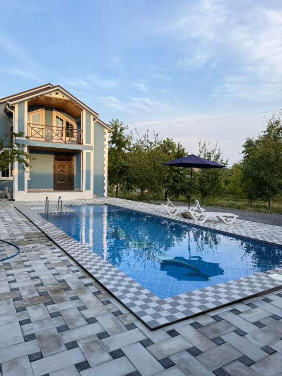 Qəbələ Qəbələ, Азербайджан günlük kirayə Həyət evi / Villa 140 AZN-a 5 otaqlı