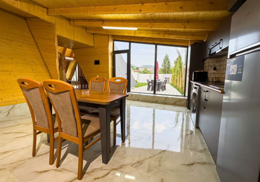 Qəbələ Qəbələ, Азербайджан günlük kirayə A-Frame 170 AZN-a 4 otaqlı