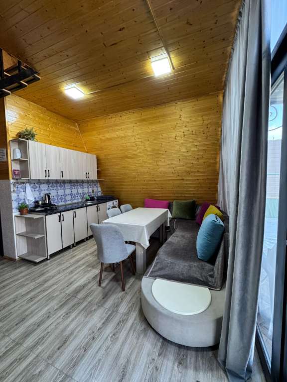 Qəbələ Qəbələ, Азербайджан günlük kirayə Həyət evi / Villa 140 AZN-a 4 otaqlı