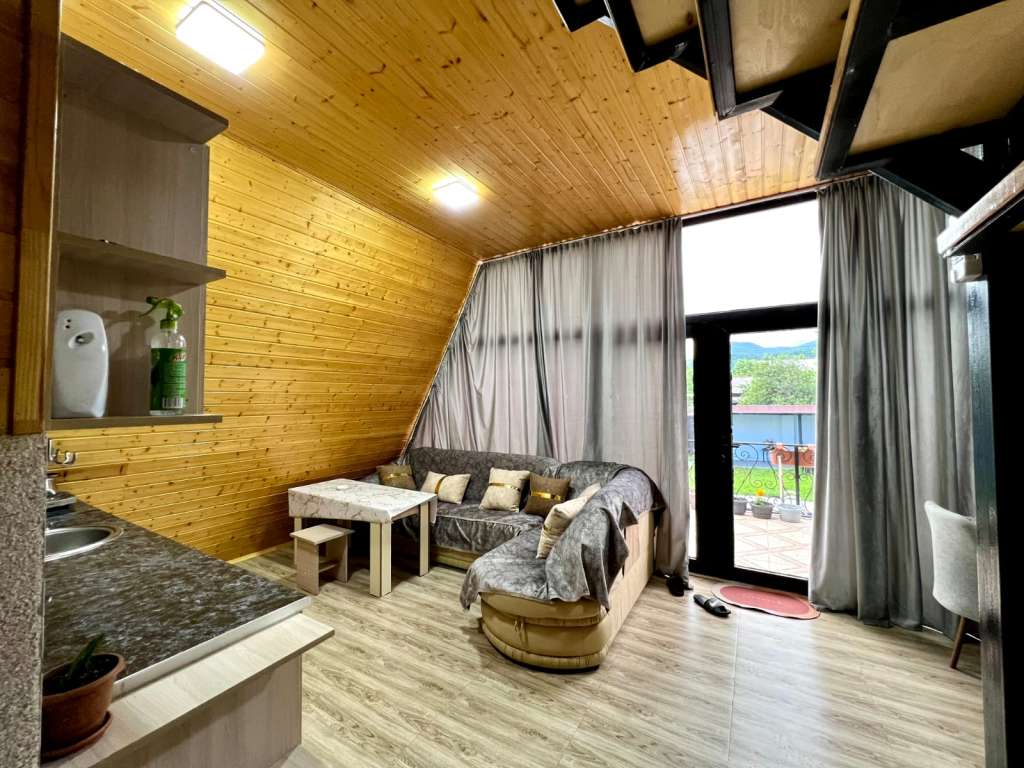 Qəbələ Qəbələ, Азербайджан günlük kirayə Həyət evi / Villa 140 AZN-a 4 otaqlı