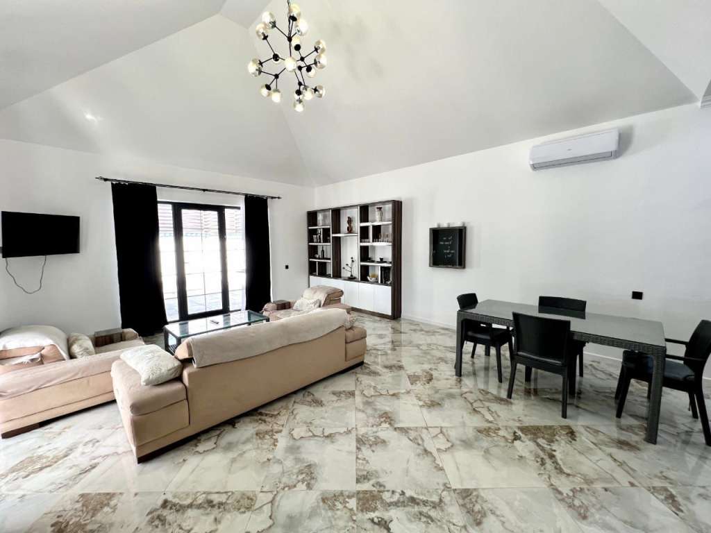 Qəbələ Qəbələ, Азербайджан günlük kirayə Həyət evi / Villa 200 AZN-a 5 otaqlı