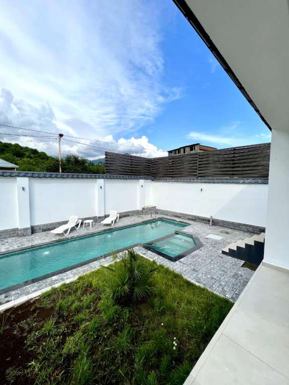 Qəbələ Qəbələ, Азербайджан günlük kirayə Həyət evi / Villa 200 AZN-a 5 otaqlı