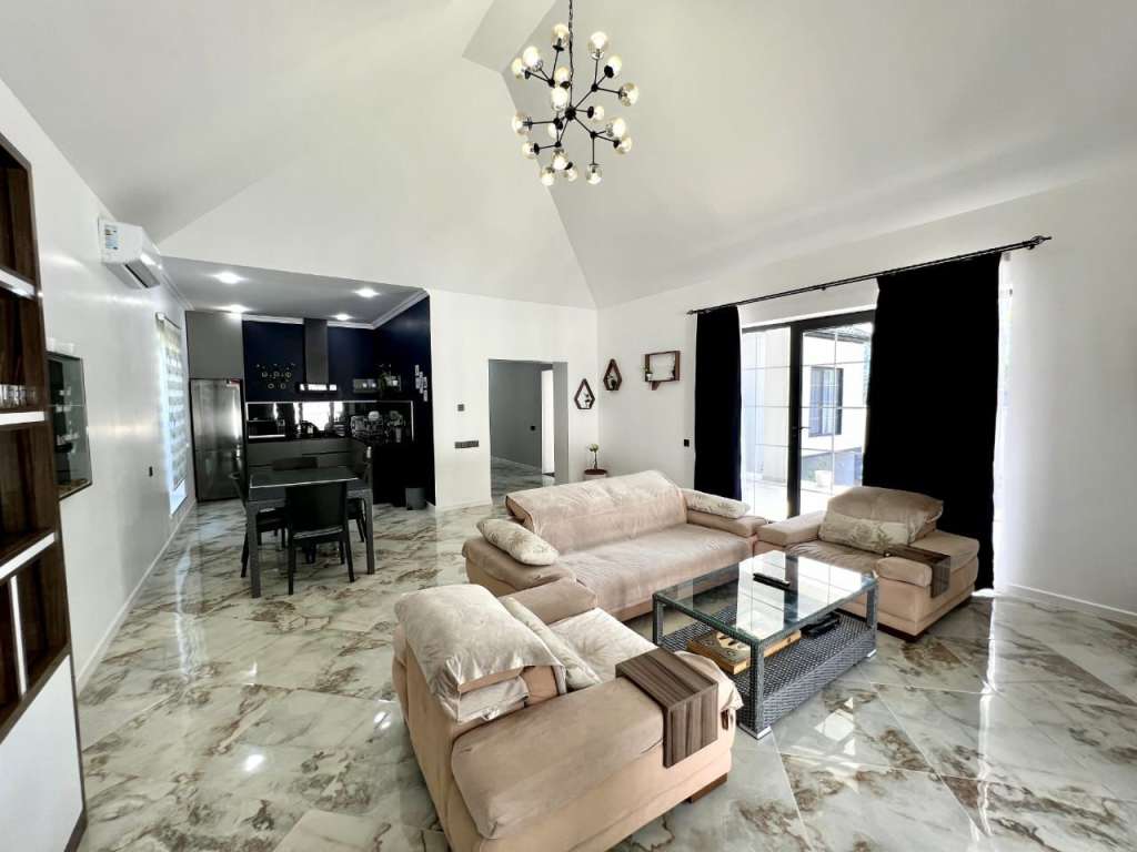 Qəbələ Qəbələ, Азербайджан günlük kirayə Həyət evi / Villa 200 AZN-a 5 otaqlı