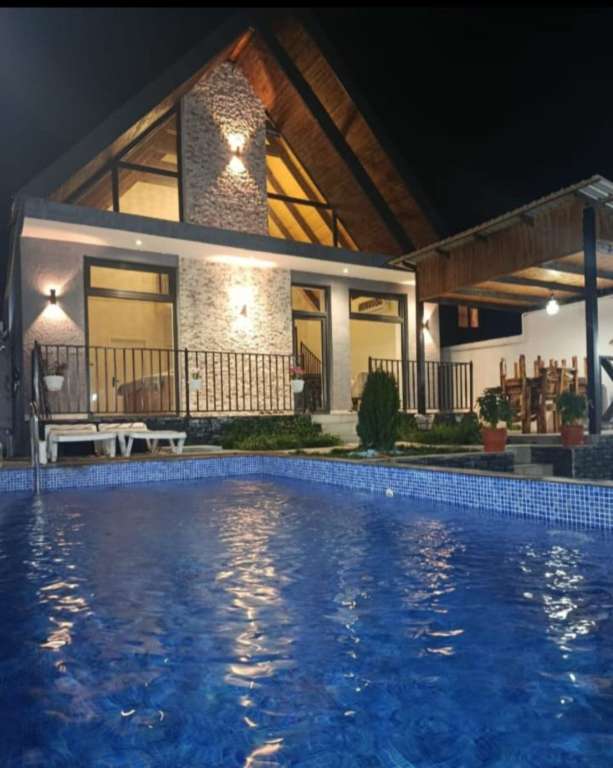 Qəbələ Qəbələ, Азербайджан Azərbaycanda günlük kirayə A-Frame 160 AZN-a 5 otaqlı