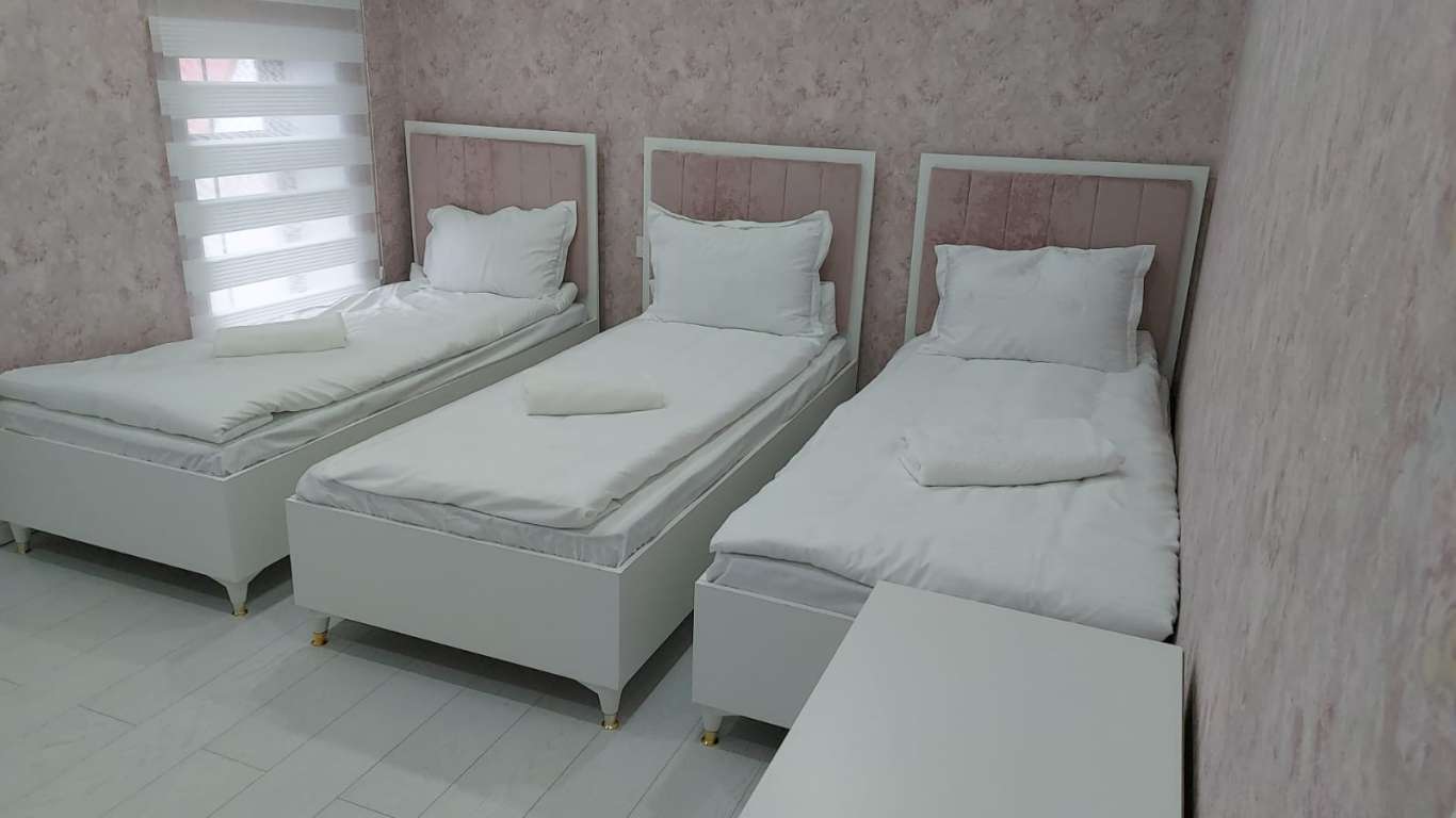 Qəbələ Qəbələ, Азербайджан günlük kirayə Həyət evi / Villa 150 AZN-a 5 otaqlı