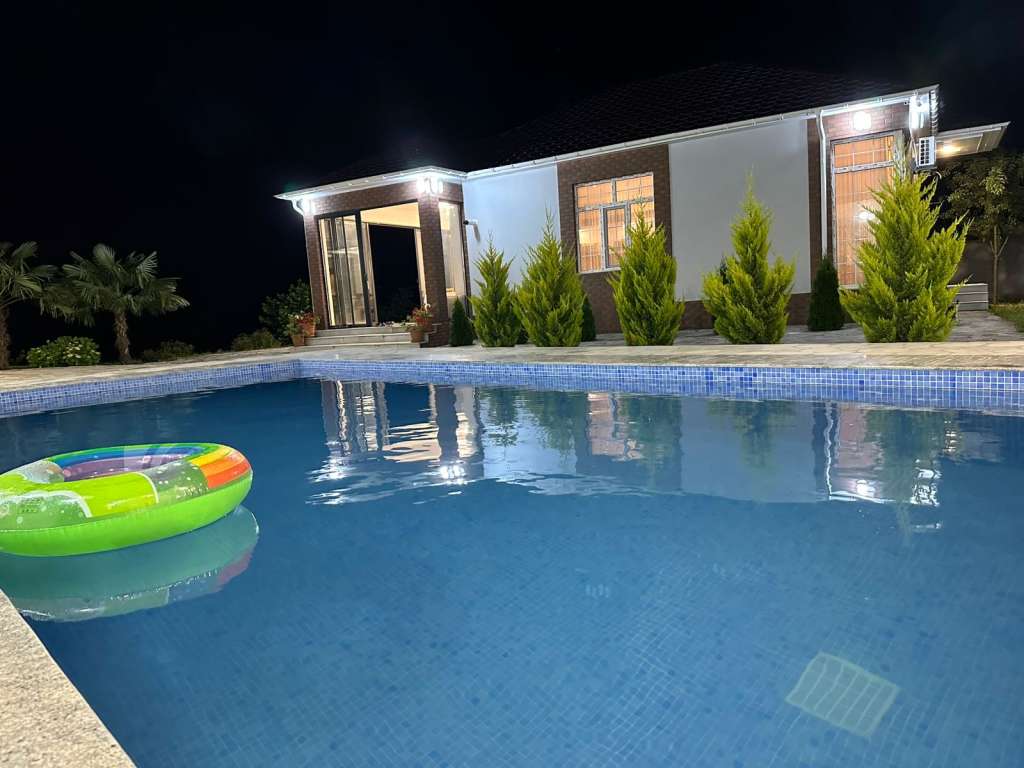 İsmayıllı Q5P4+RVW, İsmayıllı 3100, Azerbaycan günlük kirayə Həyət evi / Villa 190 AZN-a 4 otaqlı