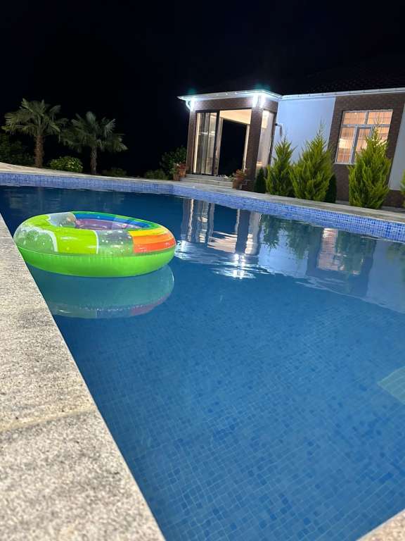 İsmayıllı Q5P4+RVW, İsmayıllı 3100, Azerbaycan günlük kirayə Həyət evi / Villa 190 AZN-a 4 otaqlı