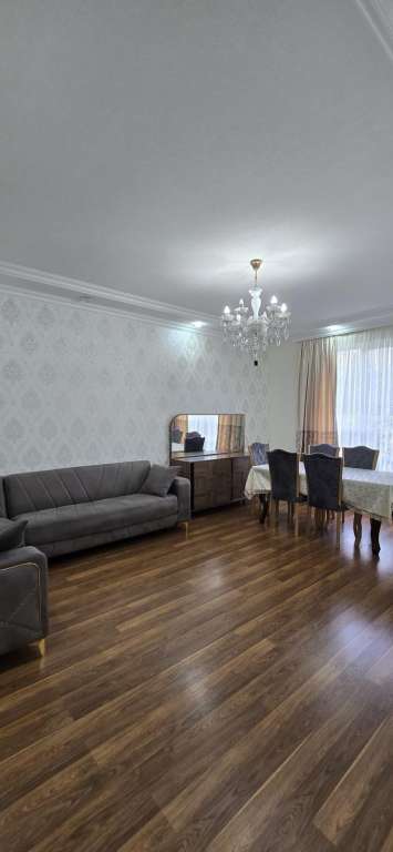 İsmayıllı İsmayıllı, Azerbaycan günlük kirayə Həyət evi / Villa 90 AZN-a 4 otaqlı