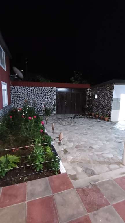 İsmayıllı İsmayıllı, Azerbaycan günlük kirayə Həyət evi / Villa 200 AZN-a 4 otaqlı