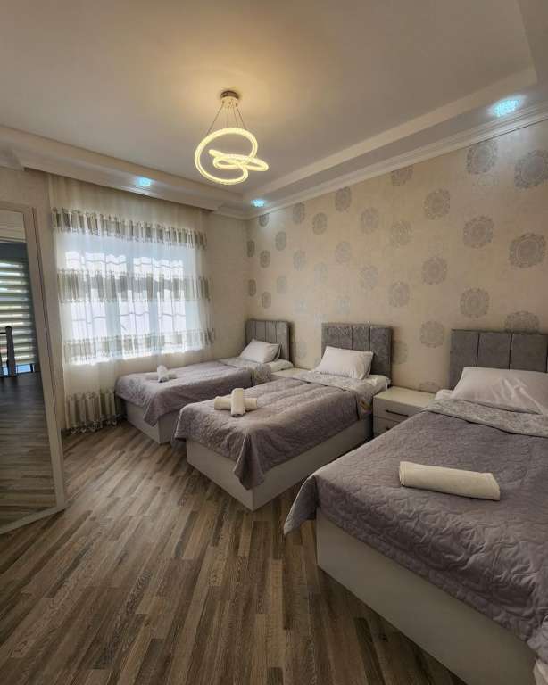 İsmayıllı İsmayıllı, Azerbaycan günlük kirayə Həyət evi / Villa 350 AZN-a 6 otaqlı