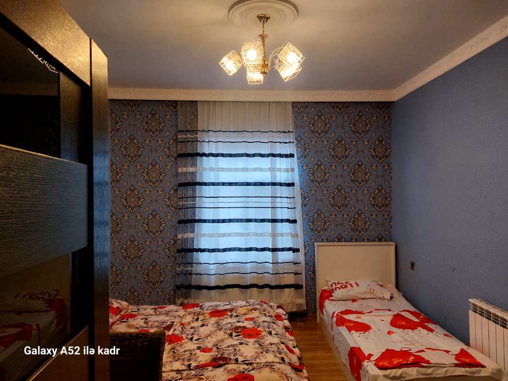İsmayıllı İsmayıllı, Azerbaycan günlük kirayə Həyət evi / Villa 200 AZN-a 4 otaqlı